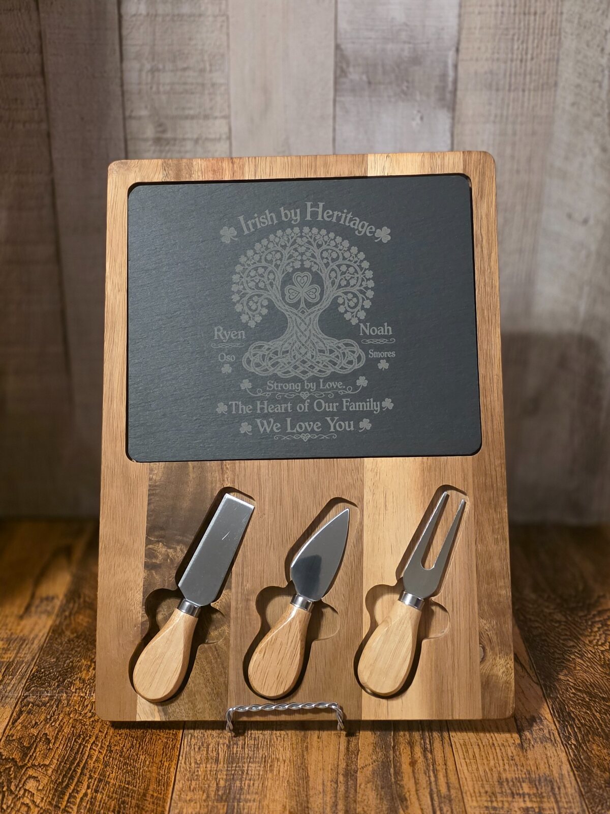 Personalized family cheese board set